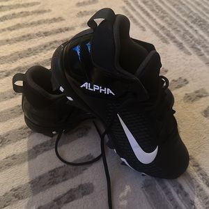 Nike size 9 CLEATS Alpha Menace 2 Shark BLACK BV0146-001 Football Cleats NEW!